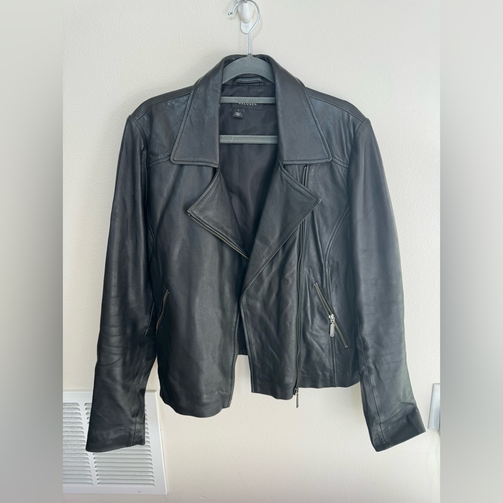 Halogen 100% Leather Jacket. Women’s small.